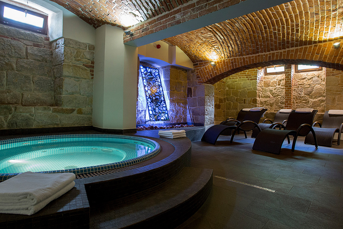 PAŁAC POLANKA.png [1.64 MB]