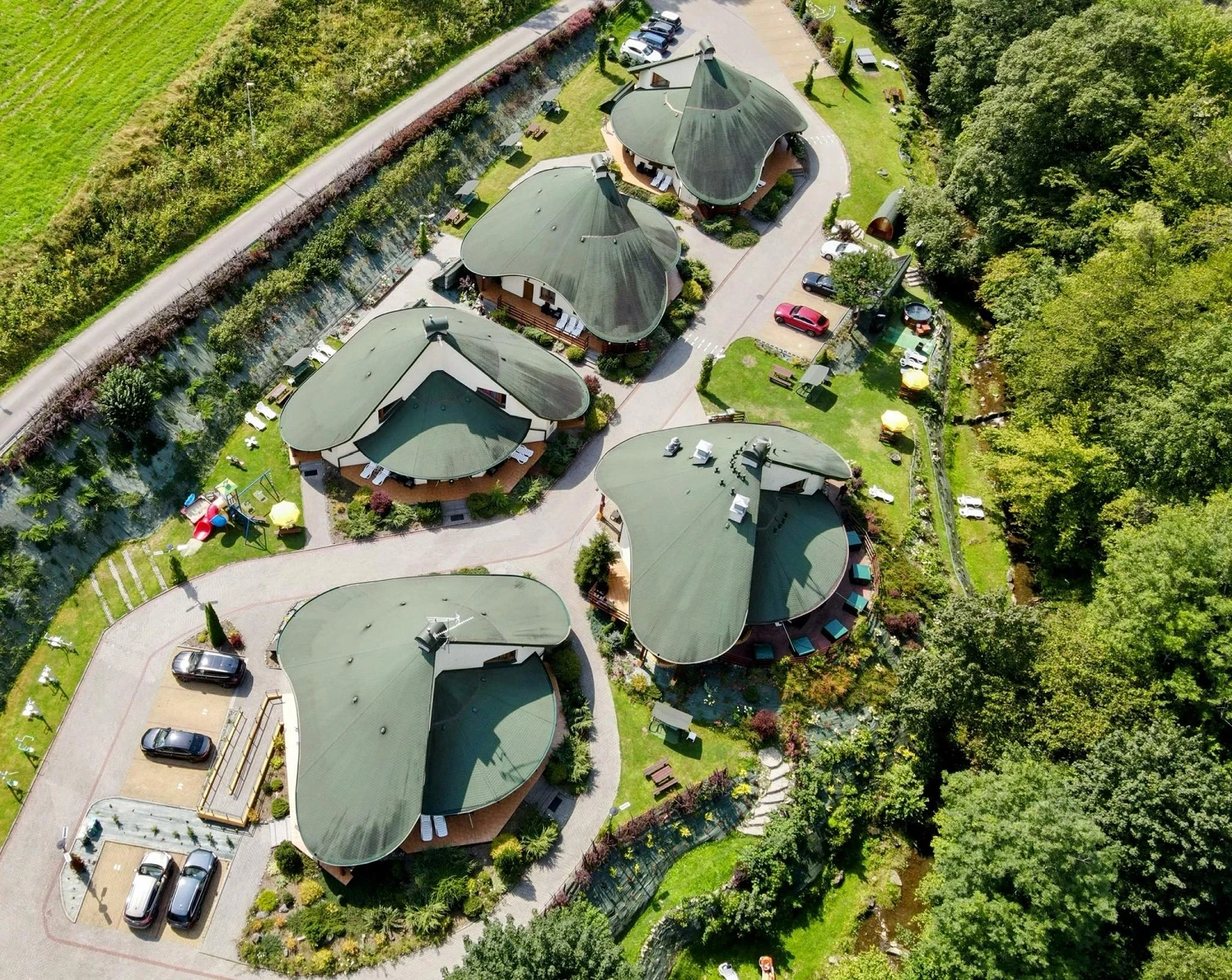 solininka.webp [1.11 MB]